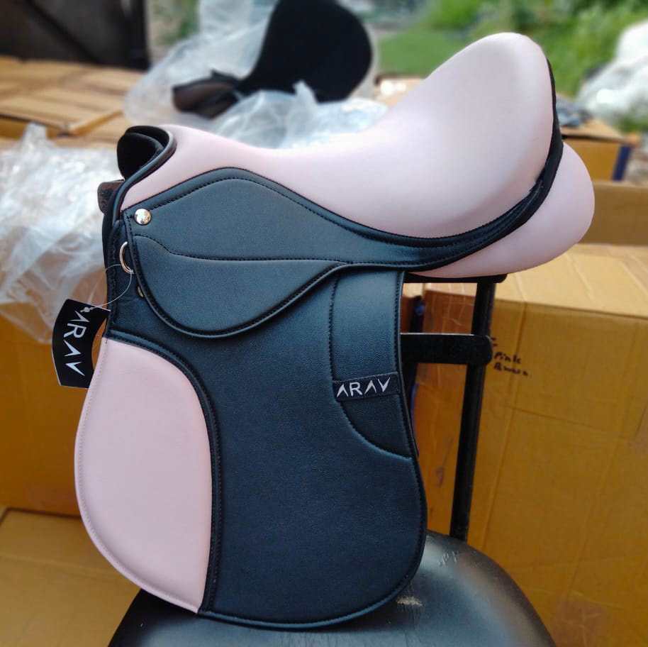 Synthetic jump saddle